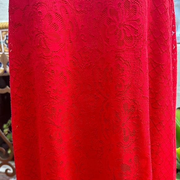Max Studio Flowy Lace Sleeveless Sheath Lined Red Dress Size Large - Picture 3 of 10